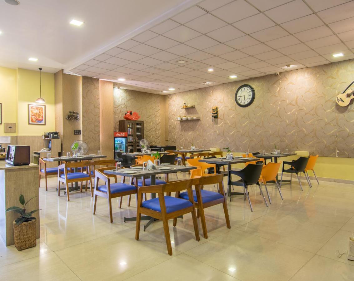 Bangalore Gate Hotel & Conferences Ngoại thất bức ảnh