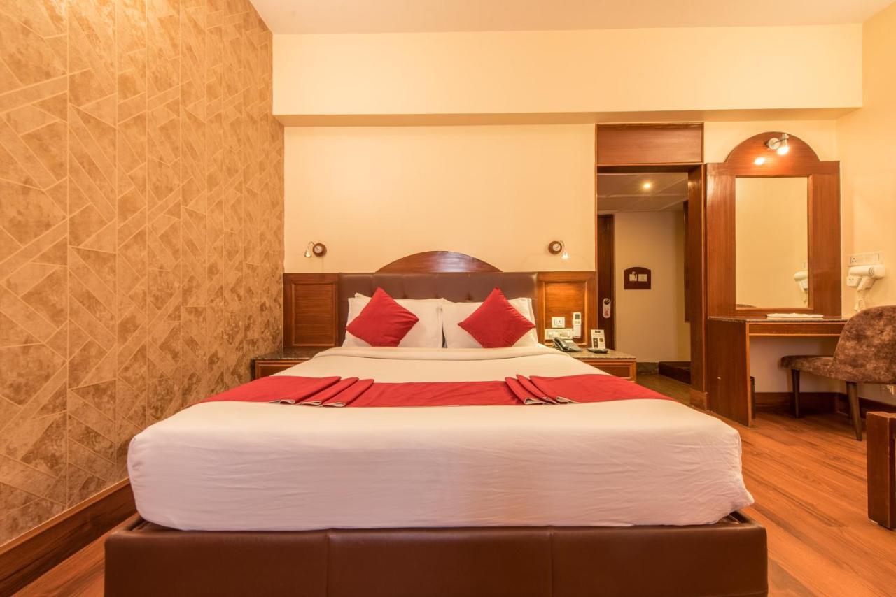 Bangalore Gate Hotel & Conferences Ngoại thất bức ảnh