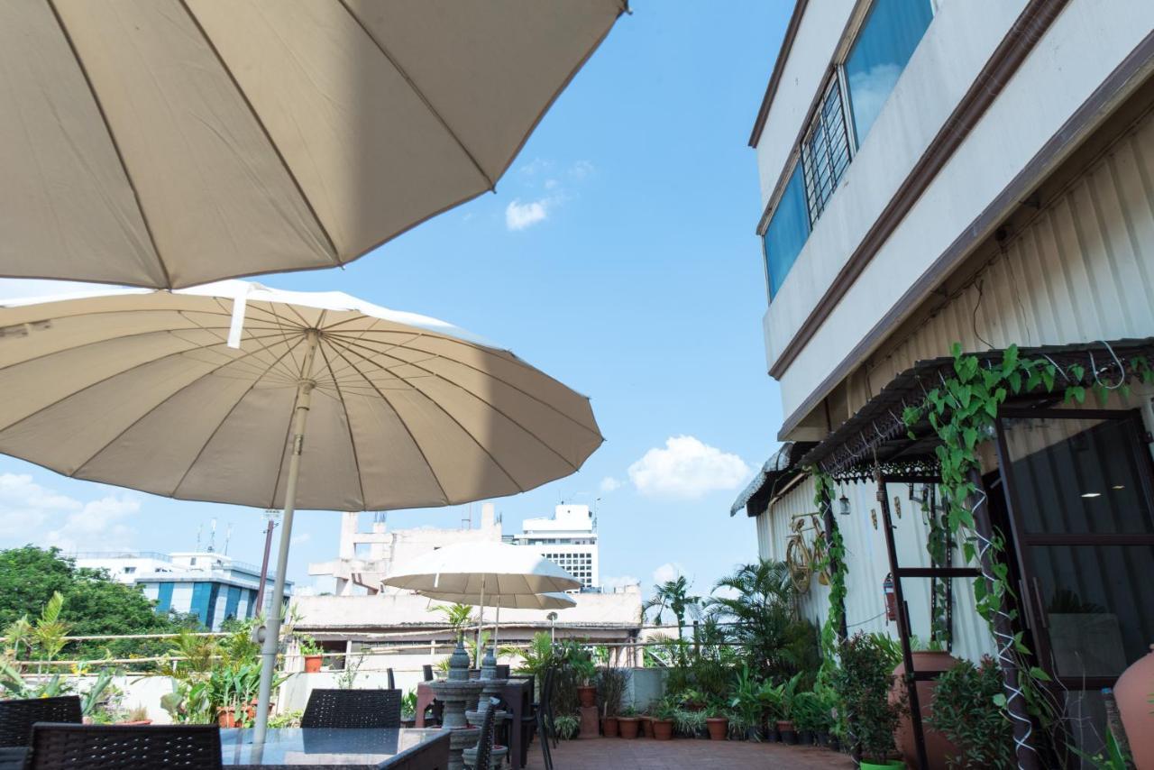 Bangalore Gate Hotel & Conferences Ngoại thất bức ảnh